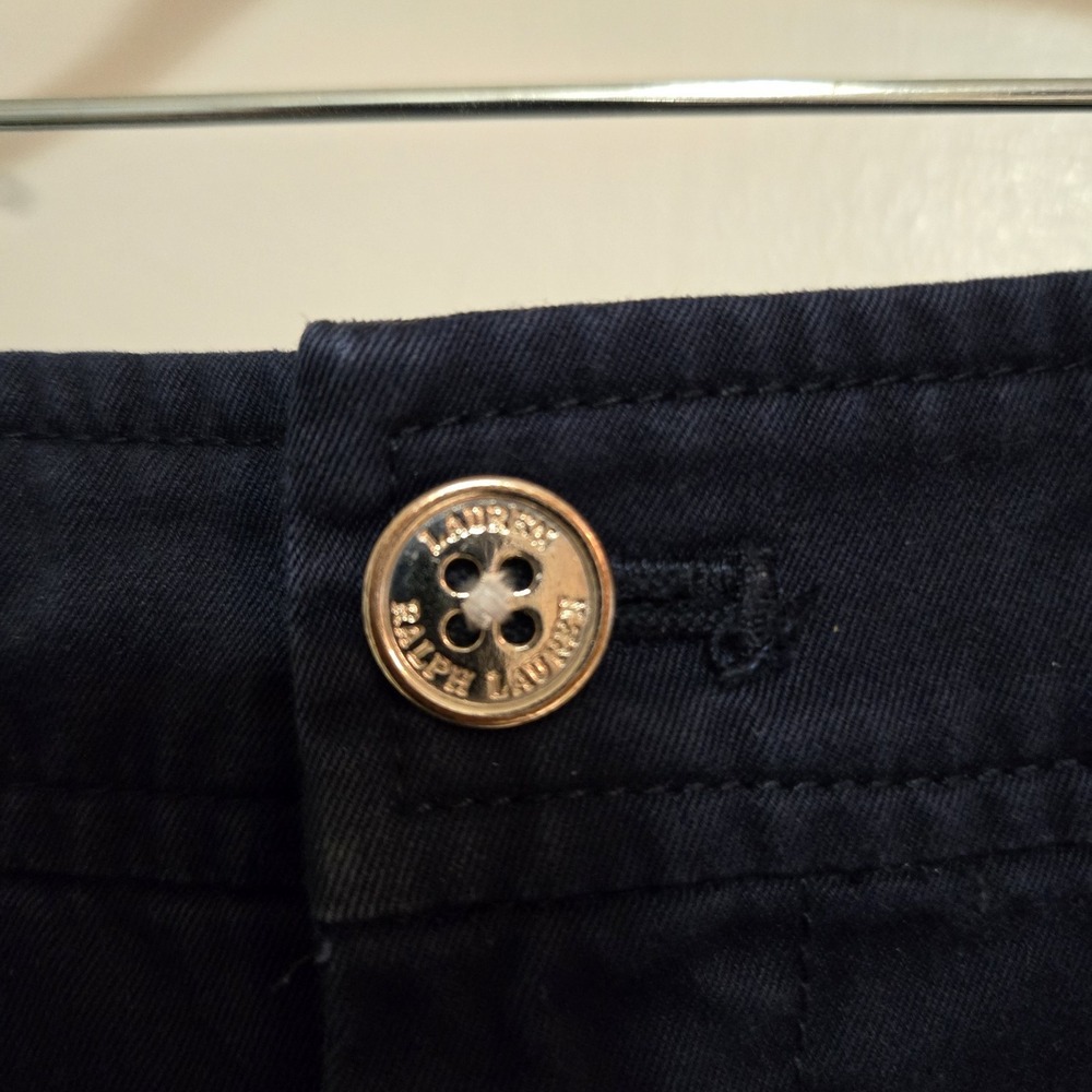 Ralph Lauren Size 6 (32x75.5in) True Navy 100% Cotton Shorts with Pockets - Picture 4 of 7